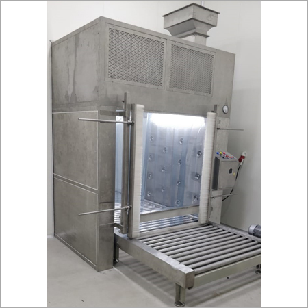 Dedusting Tunnel - RKS Fabricators high-quality pharmaceutical equipment
